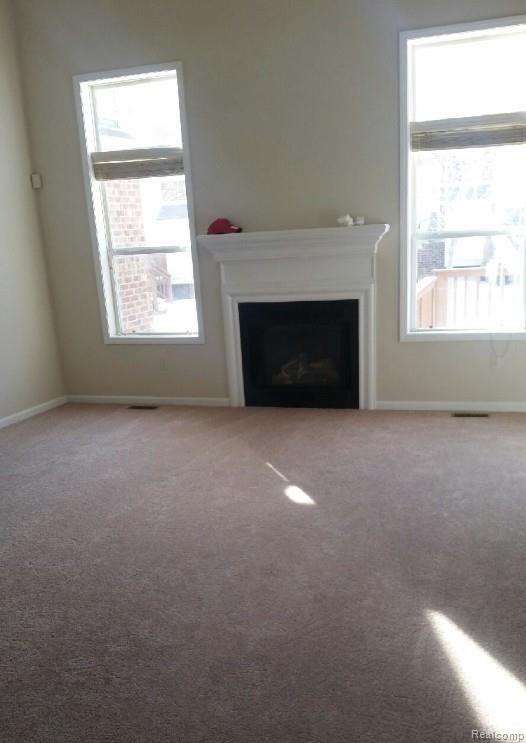 45487 Rathmore Drive Macomb, MI 48044 - Photo 3 of 7 Screen Shot 2015-03-06 at 8.10