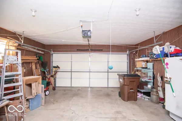 $190,000 | 174 East Norris Heights, North Vernon, IN 47265