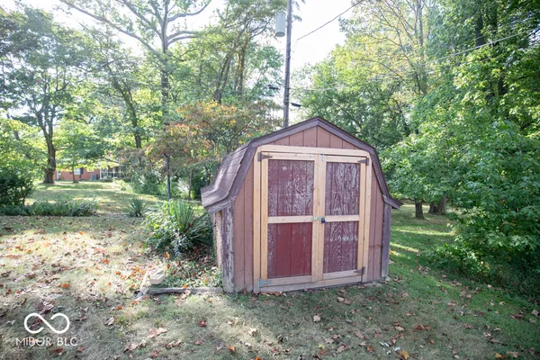 $190,000 | 174 East Norris Heights, North Vernon, IN 47265