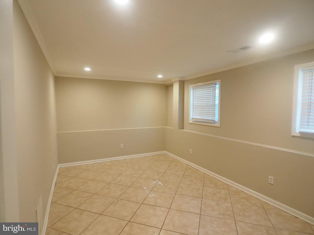8612 Windsor Mill Road Windsor Mill, MD 21244 - Photo 13 of 19 Bedroom