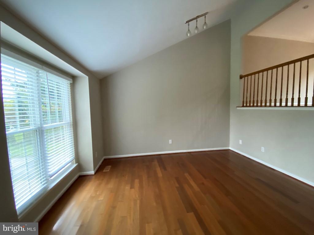 8612 Windsor Mill Road Windsor Mill, MD 21244 - Photo 3 of 19 Living Area