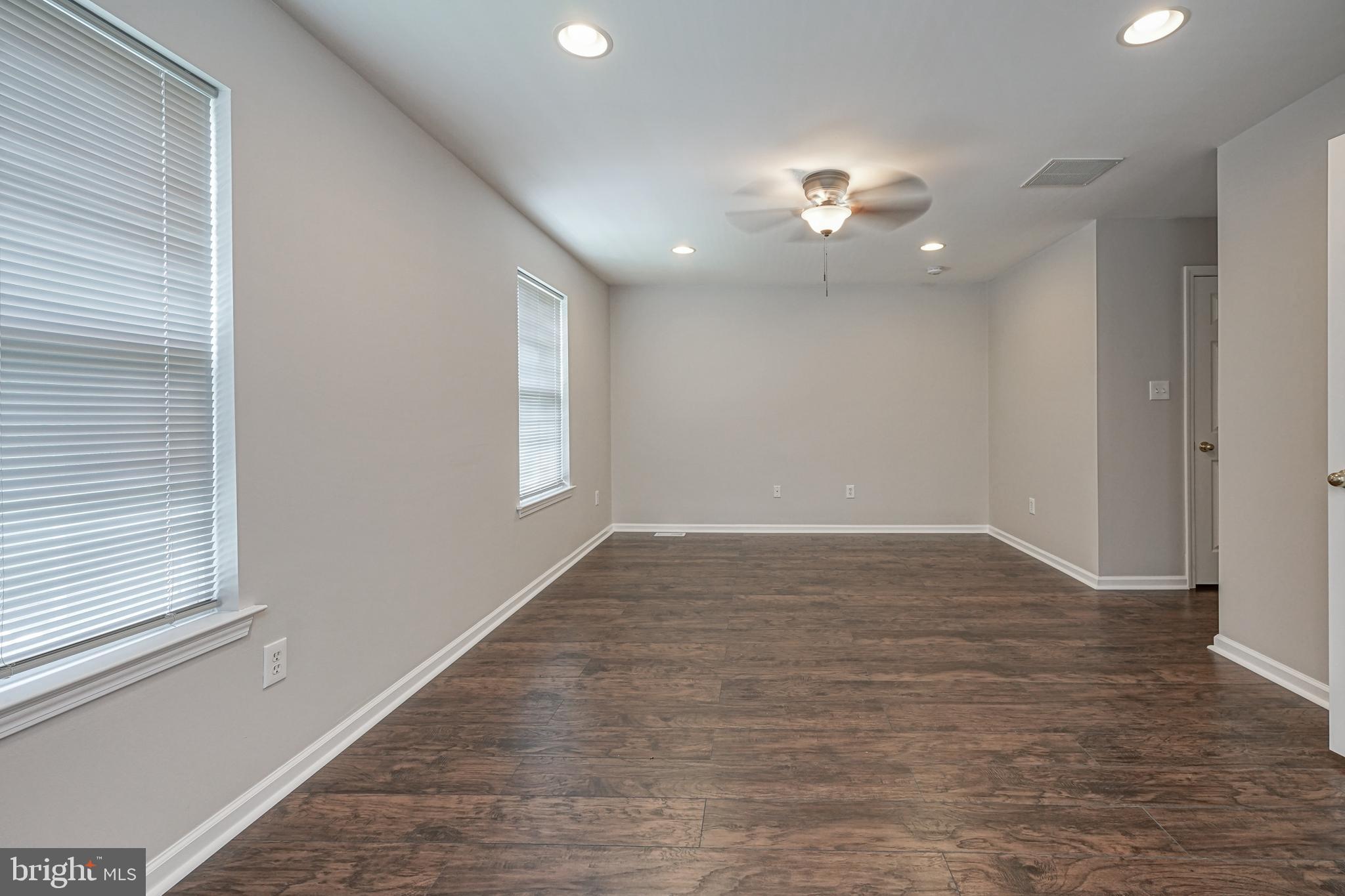 13 Meadow Rue Lane Sicklerville, NJ 08081 - Photo 16 of 29