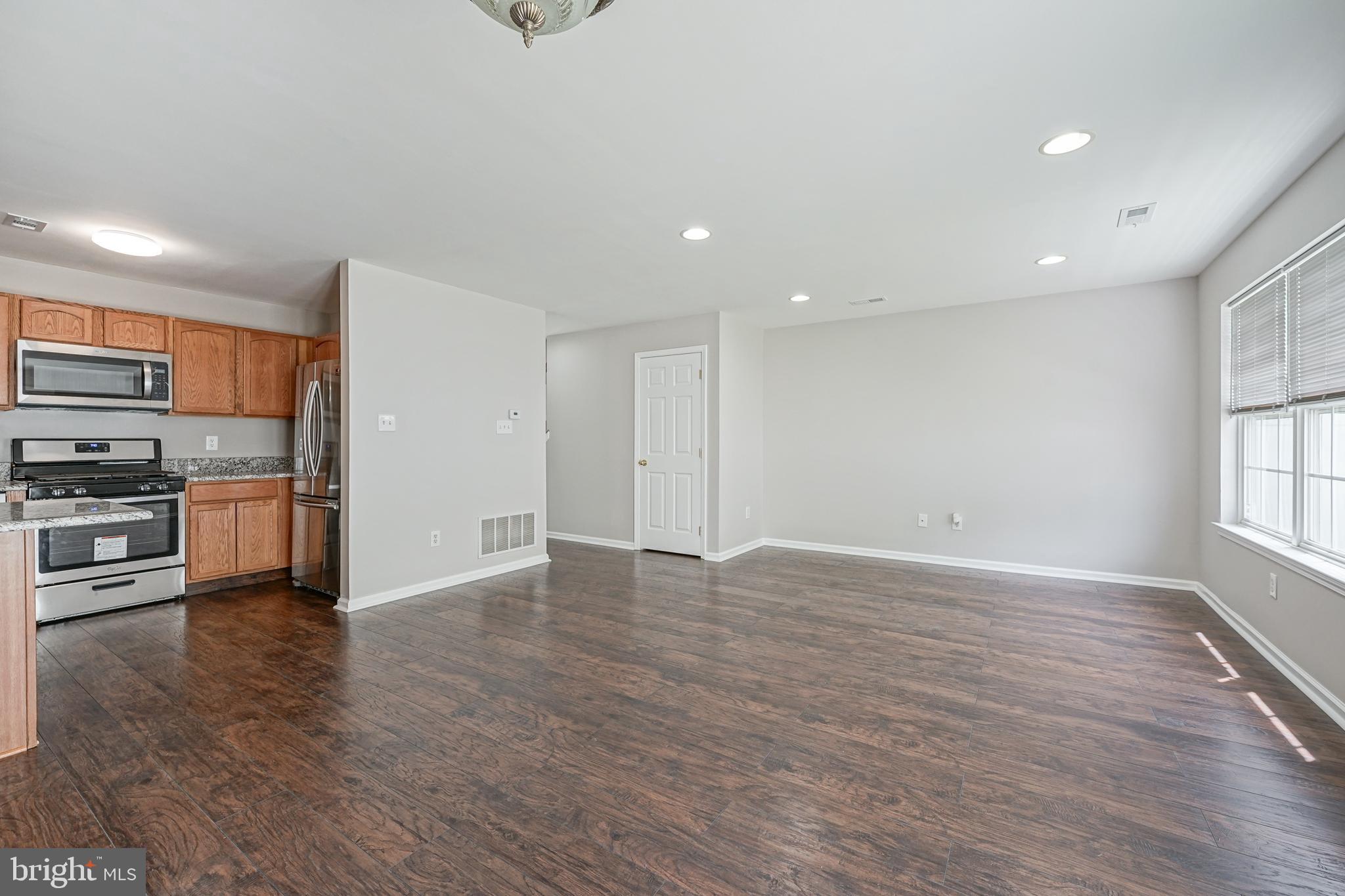 13 Meadow Rue Lane Sicklerville, NJ 08081 - Photo 6 of 29