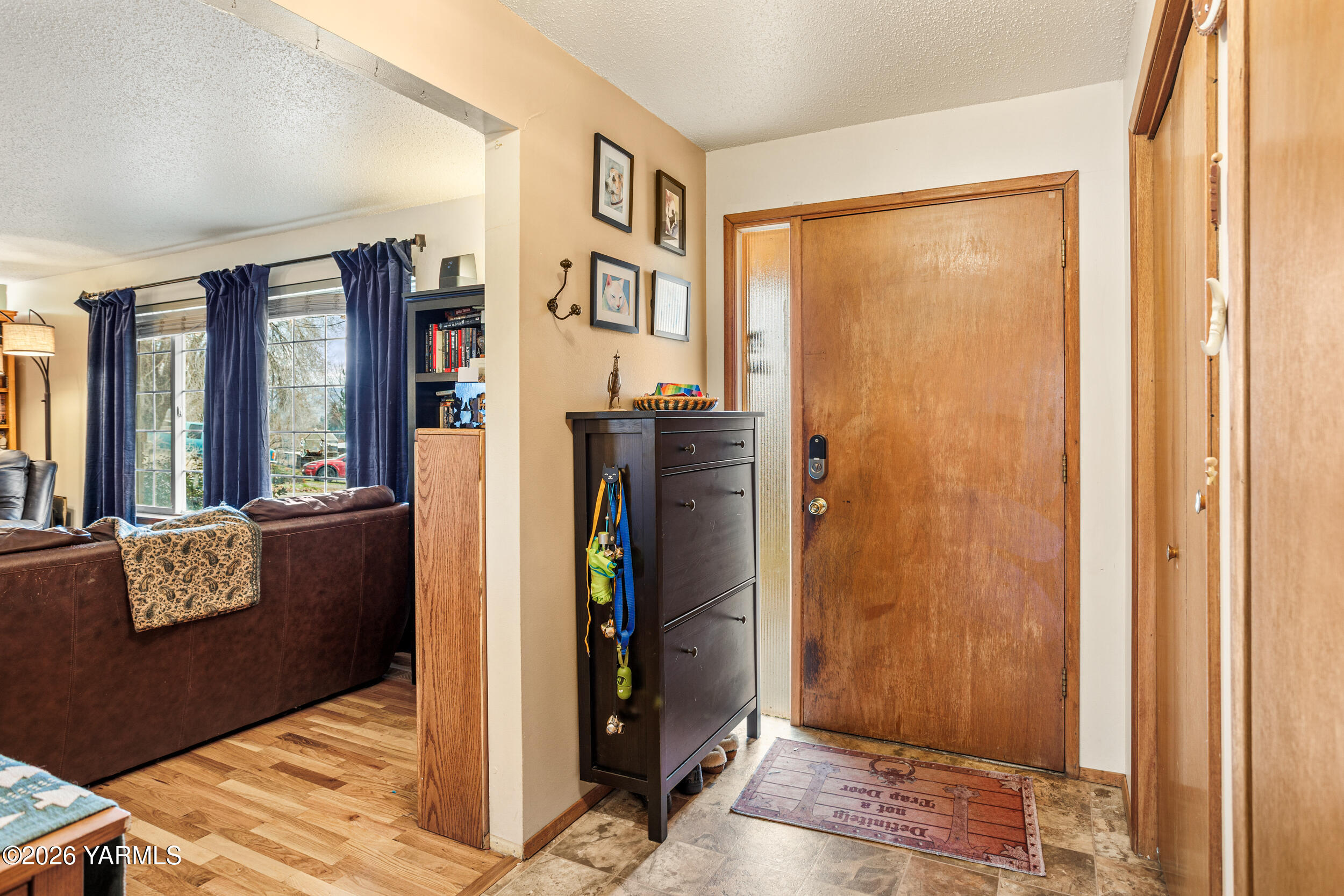 880 Lancaster Road Selah, WA 98942 - Photo 17 of 30 880Lancaster_02