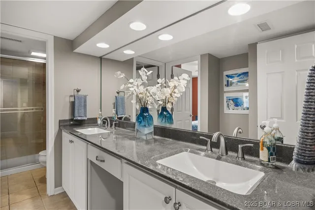 $244,500 | 1119 Passover Road, Unit 7, Osage Beach, MO 65065