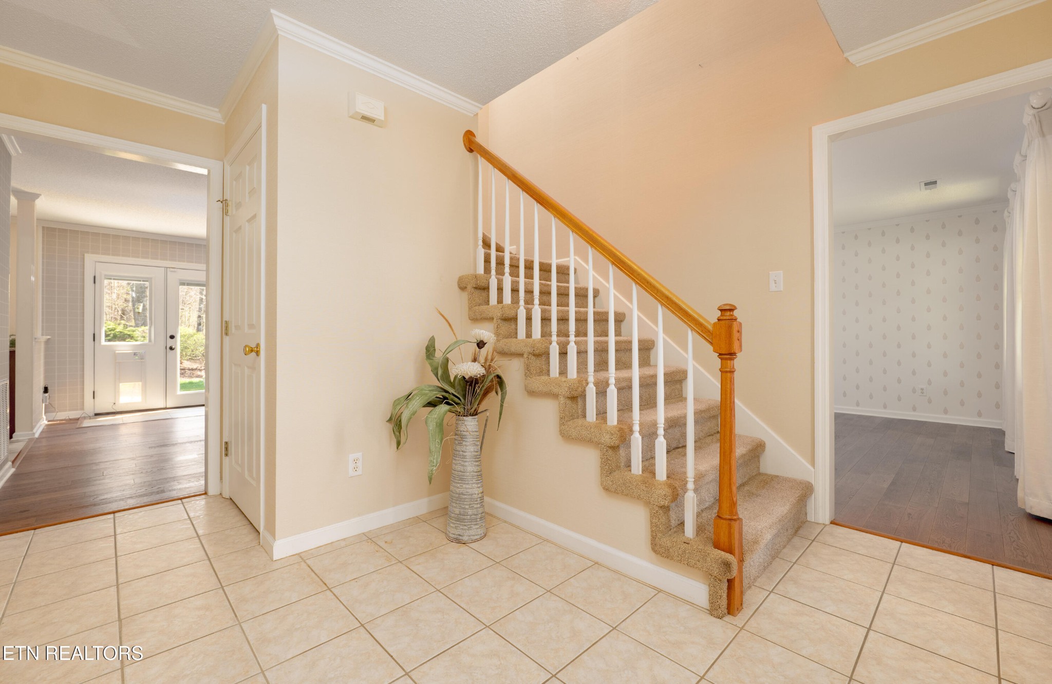 326 Fox Hunters Court Powell, TN 37849 - Photo 6 of 45 Gallery Image 6