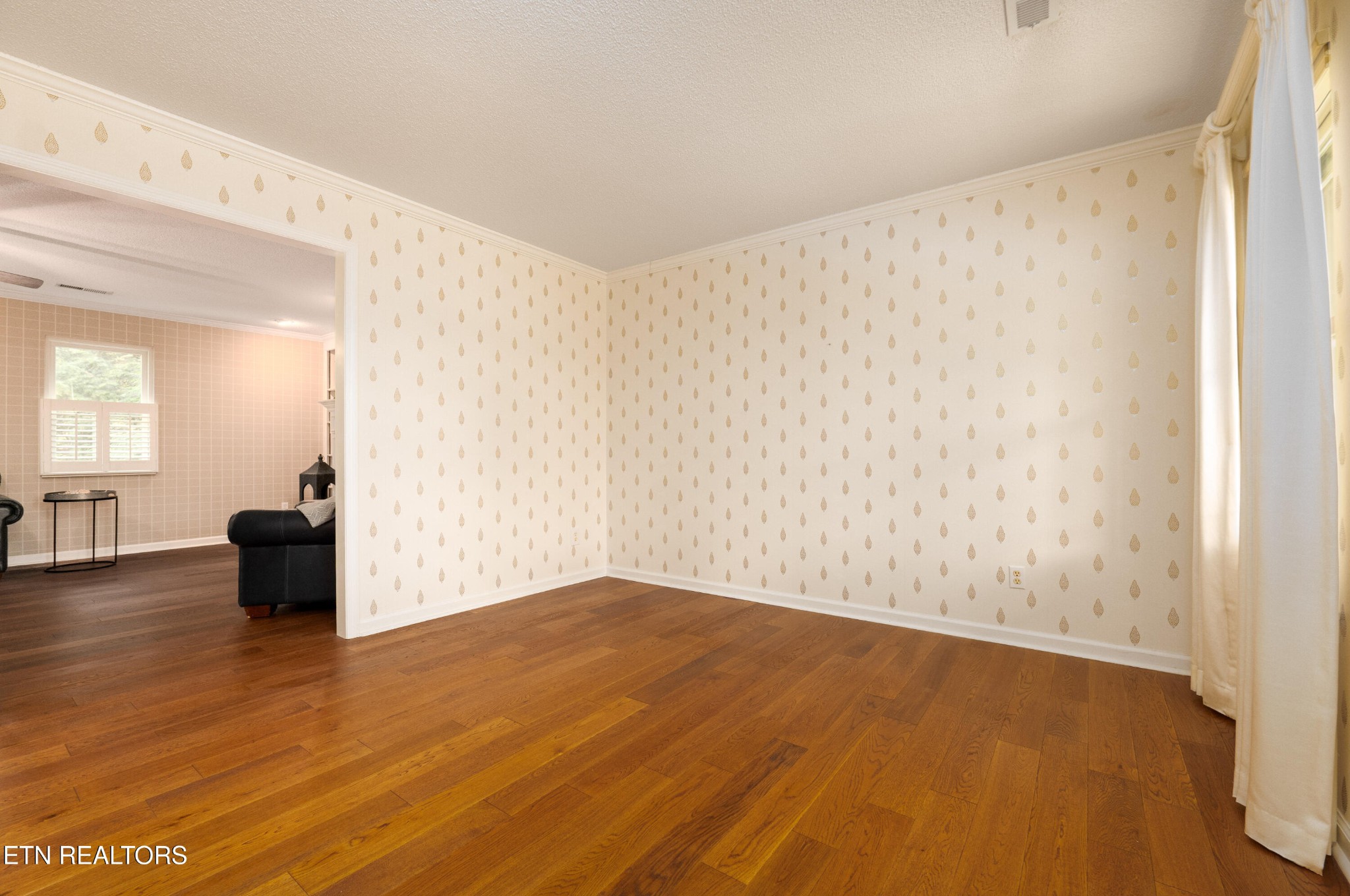 326 Fox Hunters Court Powell, TN 37849 - Photo 8 of 45 Gallery Image 8