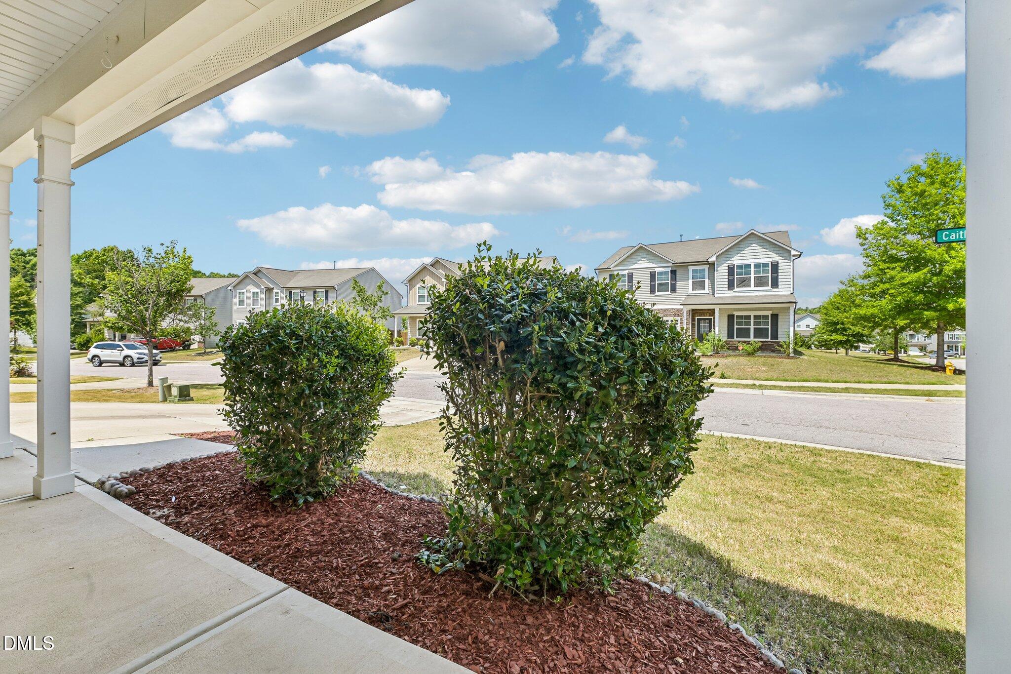8008 Caithness Street Raleigh, NC 27616 - Photo 3 of 43
