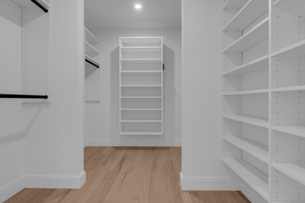 39 Clinton Street, Unit 1 Waltham, MA 02453 - Photo 30 of 39 Gallery Image 30