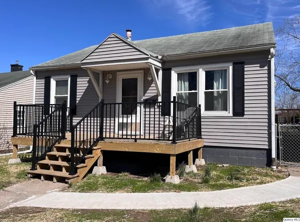 $125,000 | 1422 North 7th Street, Quincy, IL 62301