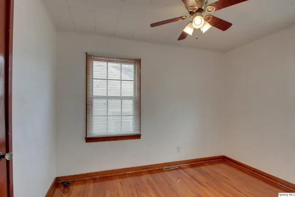 $125,000 | 1422 North 7th Street, Quincy, IL 62301