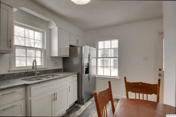 $125,000 | 1422 North 7th Street, Quincy, IL 62301