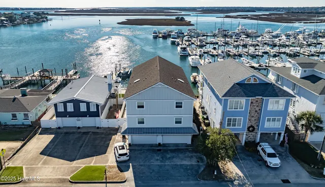 $2,075,000 | 440 Causeway Drive, Unit B, Wrightsville Beach, NC 28480