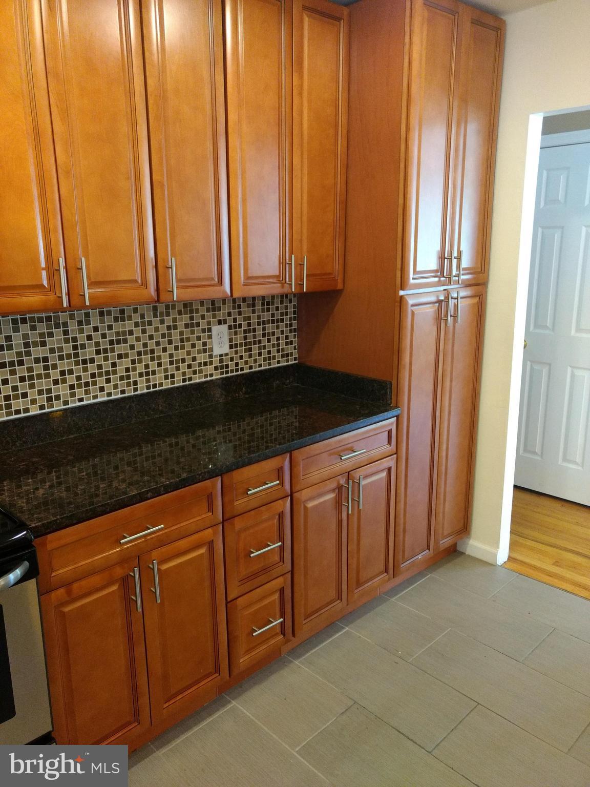 11200 Brandywine Road Clinton, MD 20735 - Photo 14 of 30 Kitchen