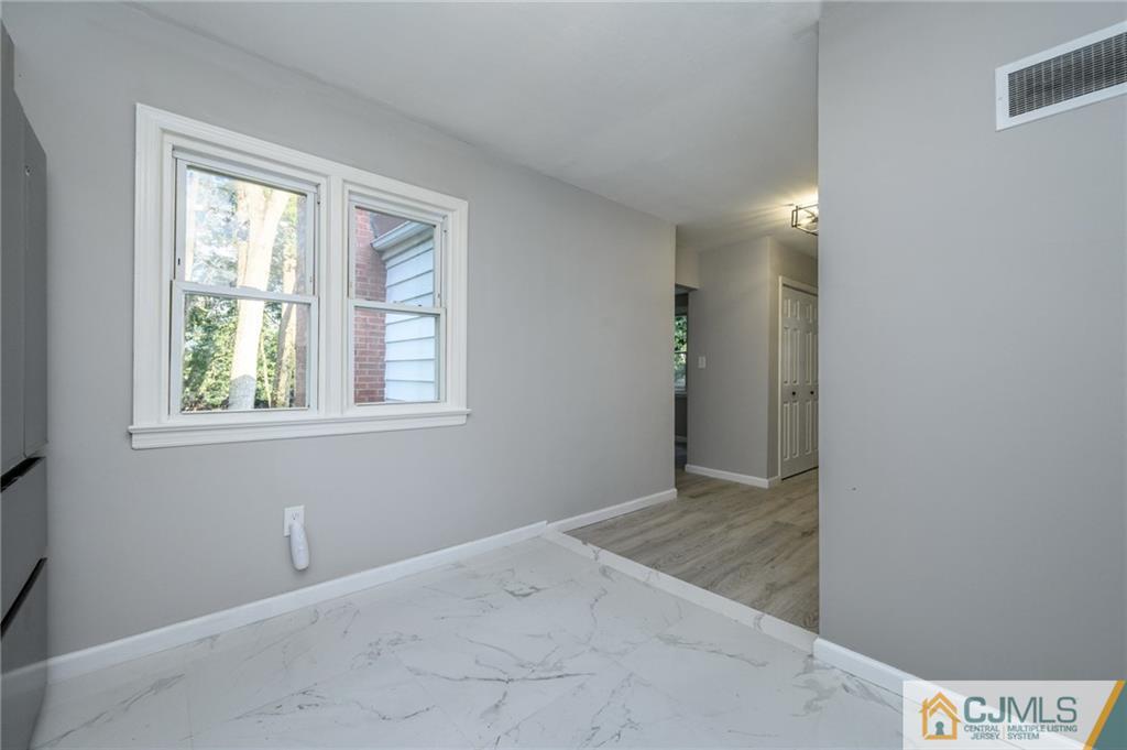 628 Concord Circle Ewing, NJ 08618 - Photo 19 of 48 a view of an empty room with a window