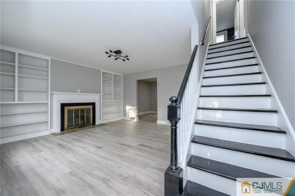 628 Concord Circle Ewing, NJ 08618 - Photo 3 of 48 a view of entryway and hall with wooden floor