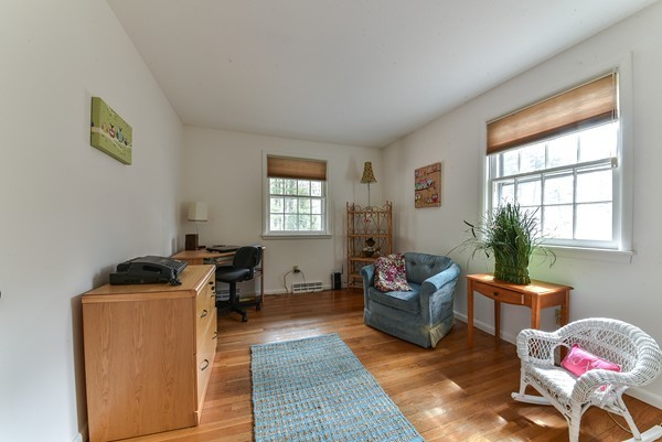 26 Ledgewood Road Framingham, MA 01701 - Photo 17 of 24 Gallery Image 17