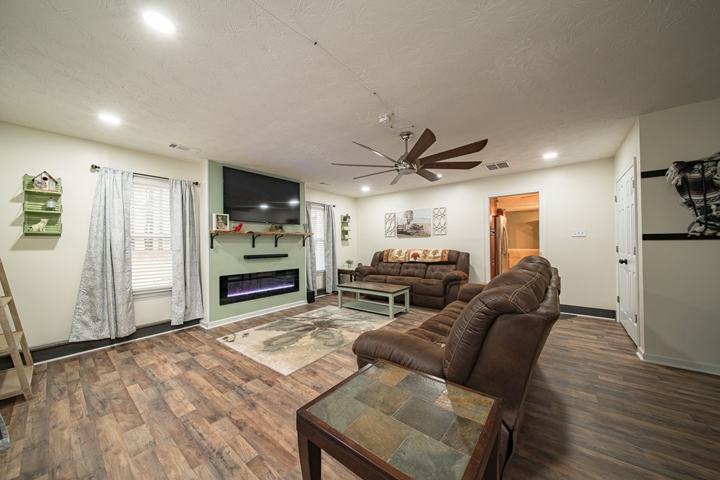 679 Grant Road Cataula, GA 31804 - Photo 6 of 38 Gallery Image 6