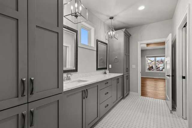 $945,000 | 3984 Dollar Lane, De Pere, WI 54115