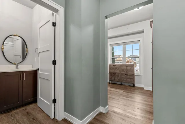 $945,000 | 3984 Dollar Lane, De Pere, WI 54115