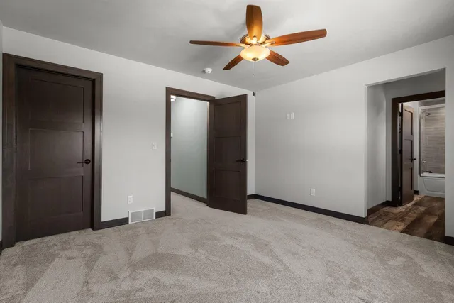 $945,000 | 3984 Dollar Lane, De Pere, WI 54115