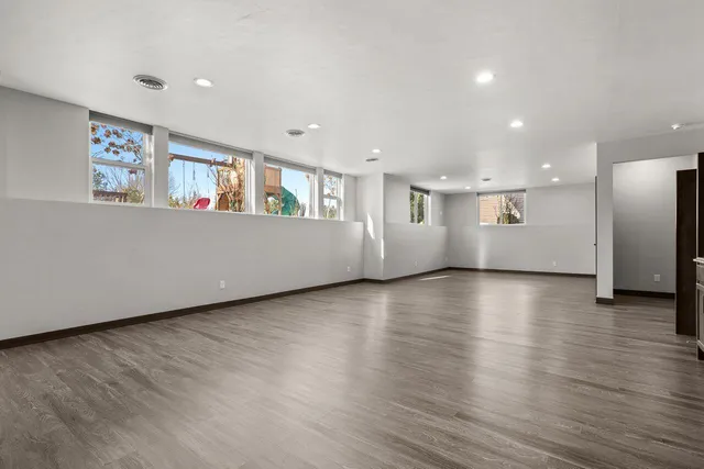 $945,000 | 3984 Dollar Lane, De Pere, WI 54115