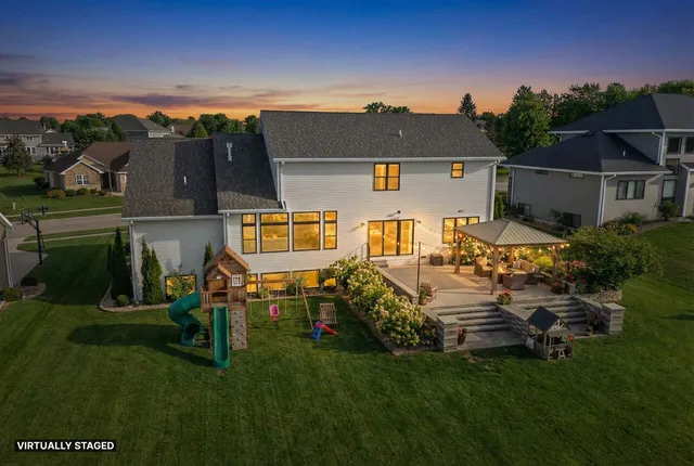 $945,000 | 3984 Dollar Lane, De Pere, WI 54115