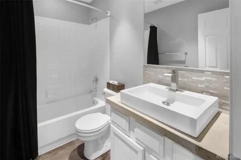 $435,000 | 17072 East Wyoming Drive, Aurora, CO 80017