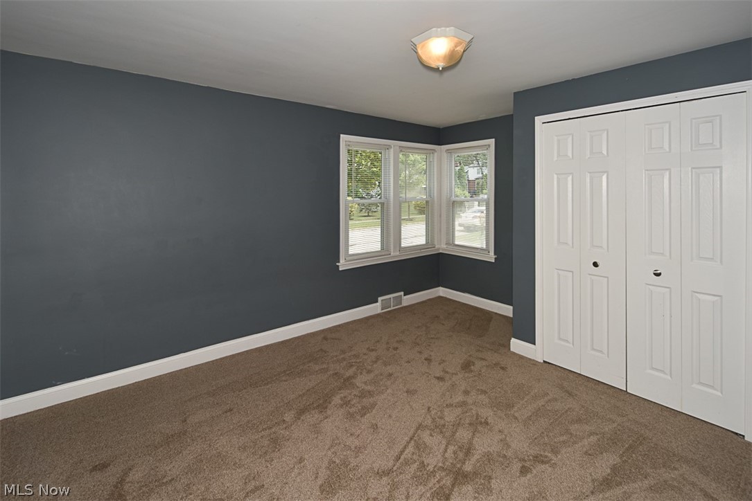 1651 Lyndhurst Road Lyndhurst, OH 44124 - Photo 23 of 34