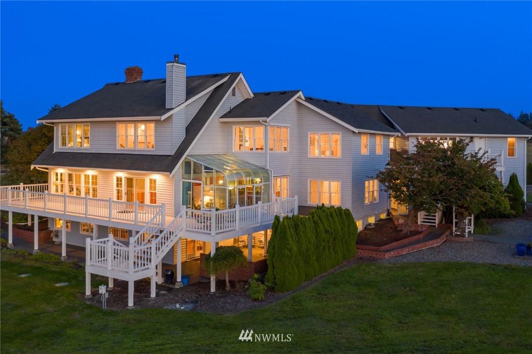 188 West Anderson Road Sequim, WA 98382 - Photo 2 of 40