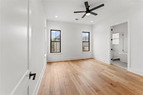 $649,900 | 515 East 4th Street, Houston, TX 77007