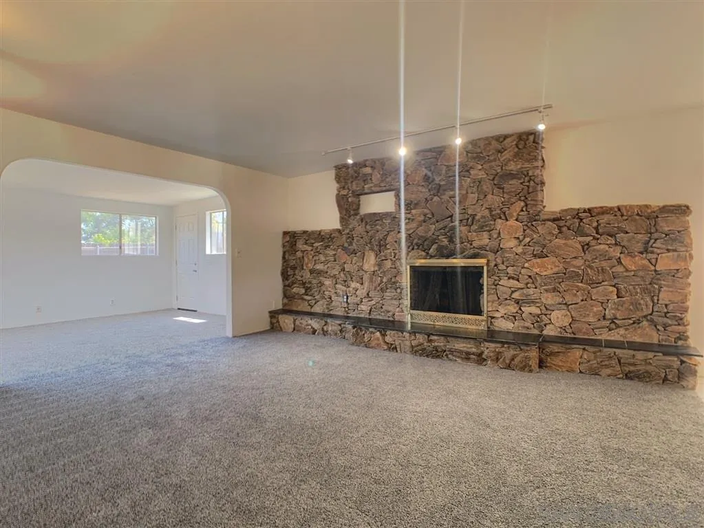 8569 Big Rock Road Santee, CA 92071 - Photo 14 of 20 Gallery Image 14