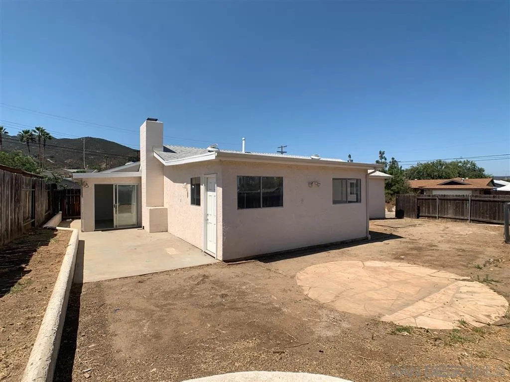 8569 Big Rock Road Santee, CA 92071 - Photo 15 of 20 Gallery Image 15