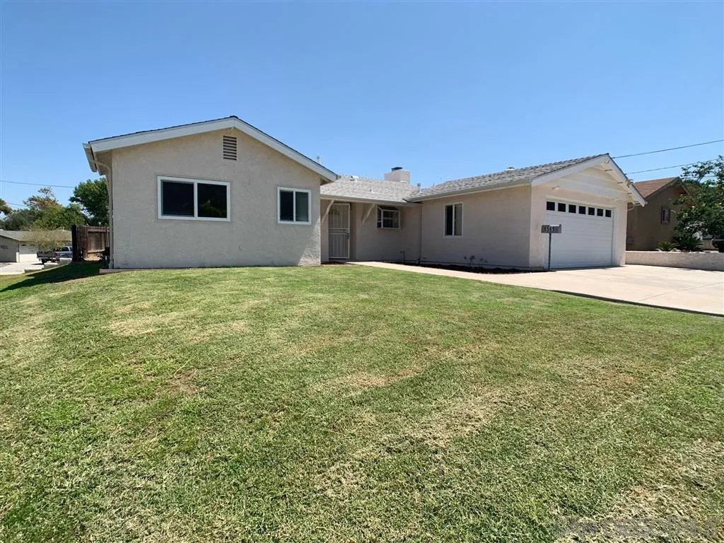 8569 Big Rock Road Santee, CA 92071 - Photo 4 of 20 Gallery Image 4