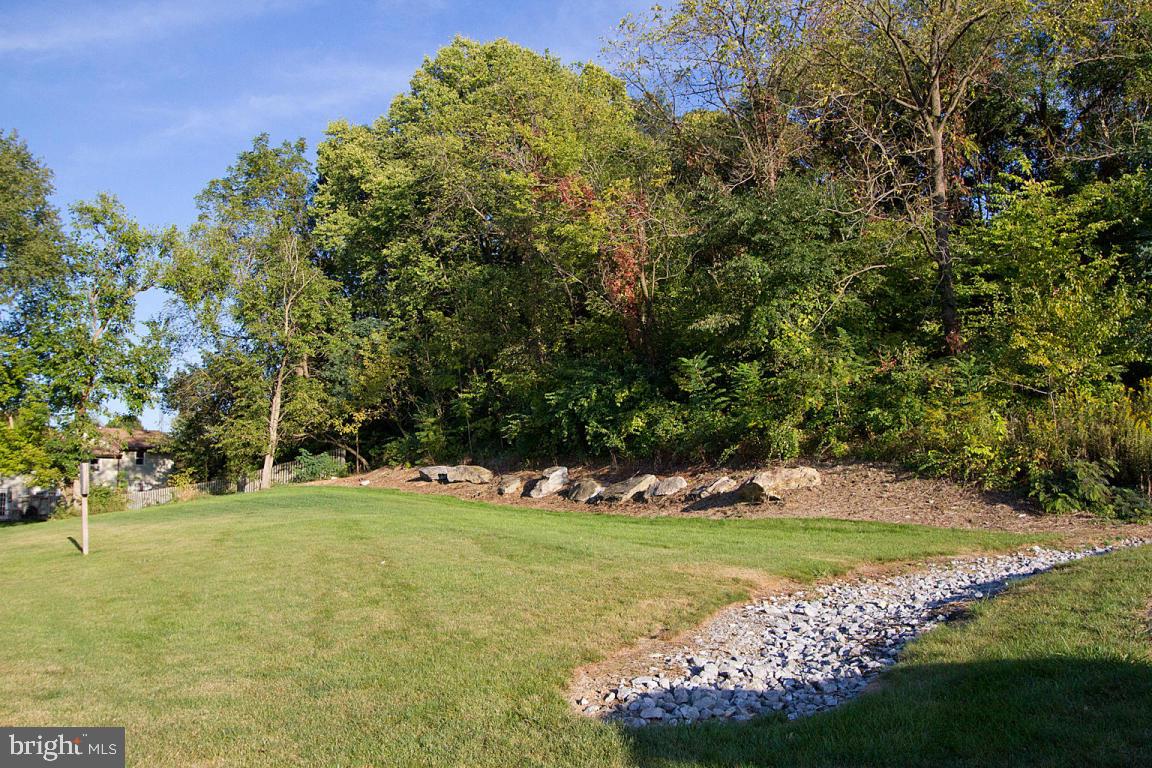 706 Keller Drive Lititz, PA 17543 - Photo 35 of 36