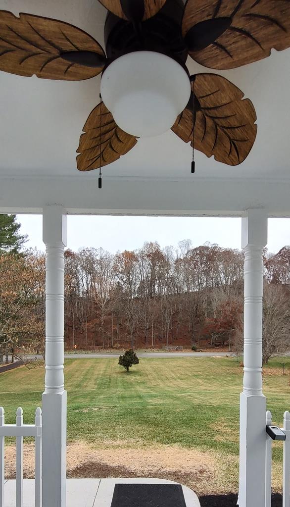 4202 Cedar Springs Road Rural Retreat, VA 24368 - Photo 31 of 34 Gallery Image 31