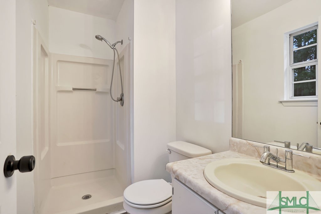 39 Parish Way Pooler, GA 31322 - Photo 21 of 32 Owners Bathroom