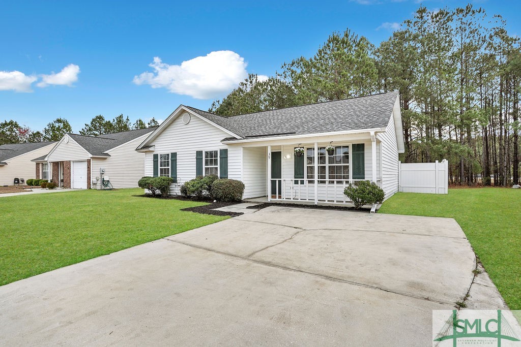 39 Parish Way Pooler, GA 31322 - Photo 3 of 32