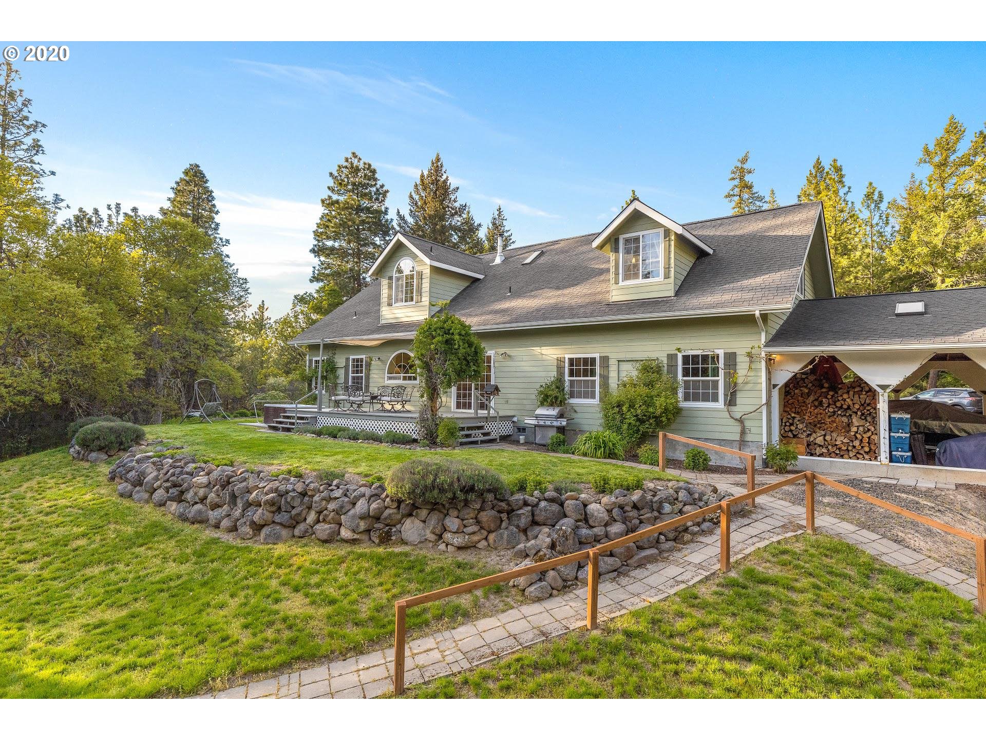 1690 Fircrest Lane Mosier, OR 97040 - Photo 21 of 30 Gallery Image 21