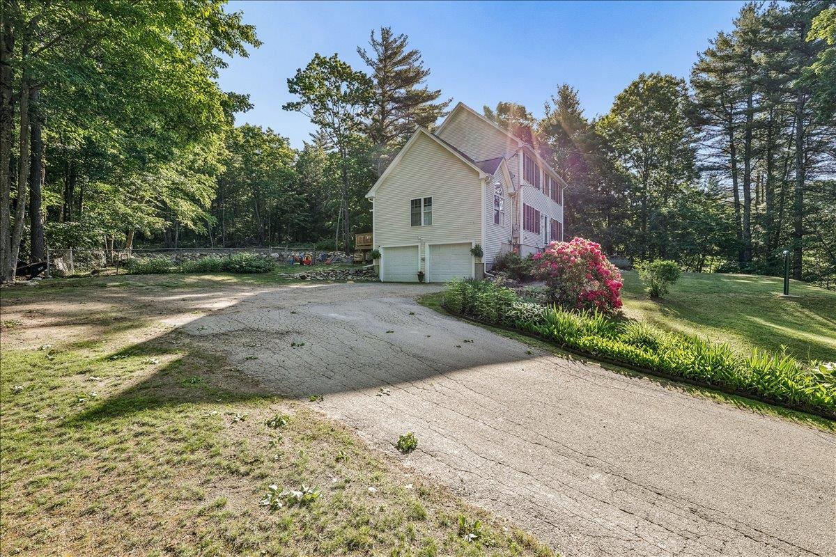 165 Governors Road Pittsfield, NH 03263 - Photo 7 of 60