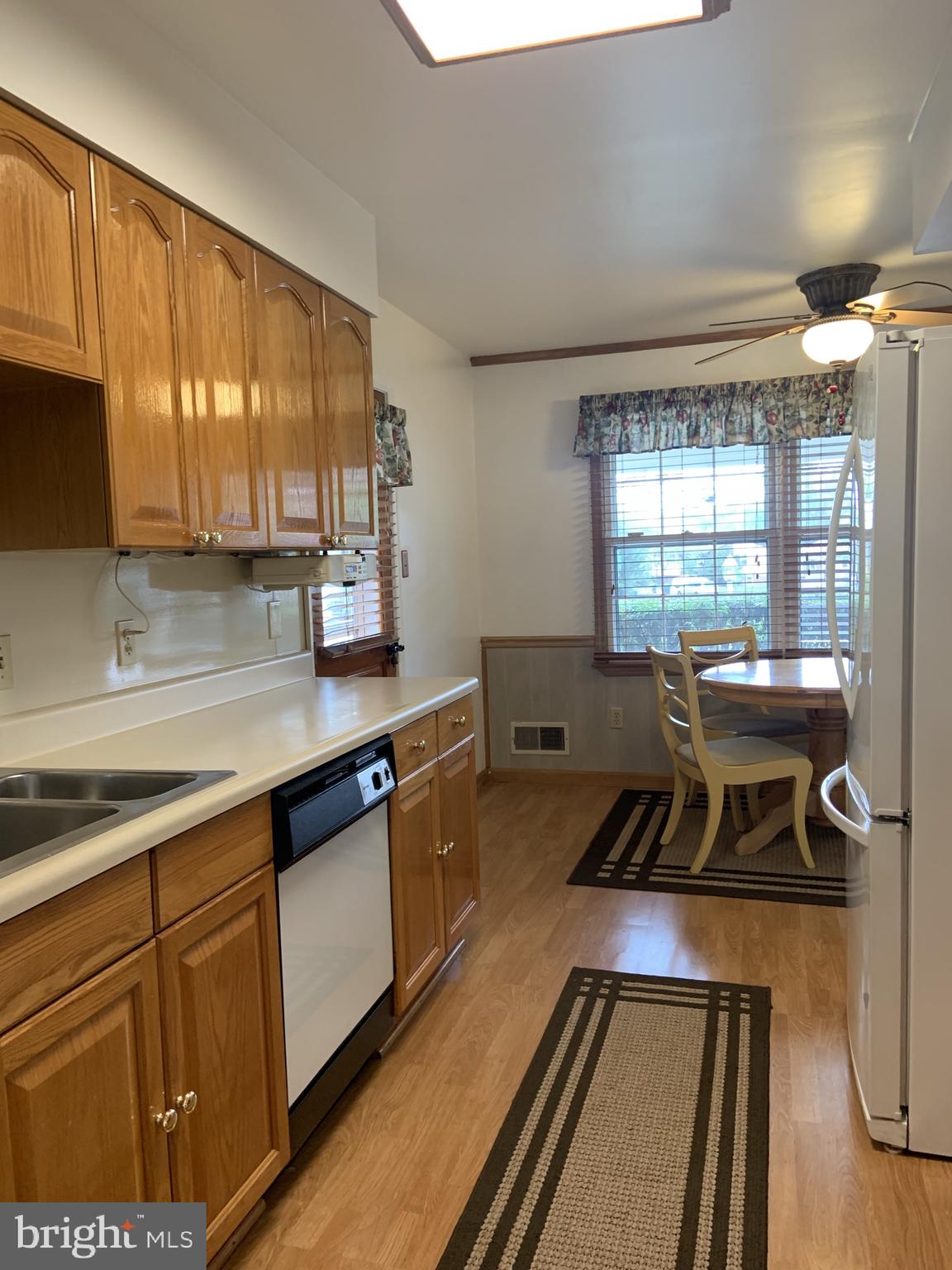7510 Castle Road Manassas, VA 20109 - Photo 12 of 41 Gallery kitchen