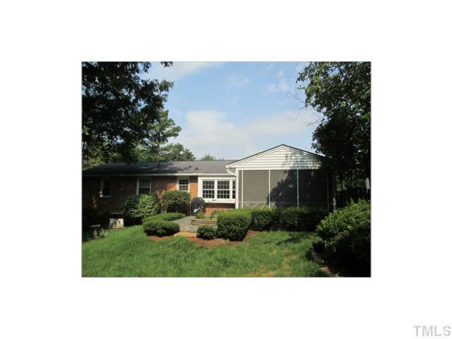 813 Merwin Road Raleigh, NC 27606 - Photo 2 of 5 Exterior Back
