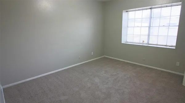 $1,565 | 101 Westcourt Drive, Cleburne, TX 76033