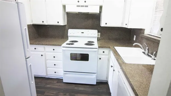 $1,565 | 101 Westcourt Drive, Cleburne, TX 76033