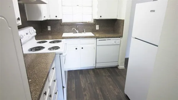 $1,565 | 101 Westcourt Drive, Cleburne, TX 76033