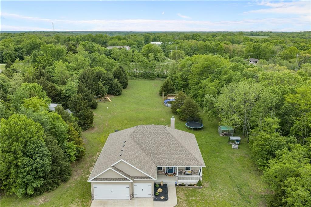 584 Southeast 80th Road Warrensburg, MO 64093 - Photo 4 of 55