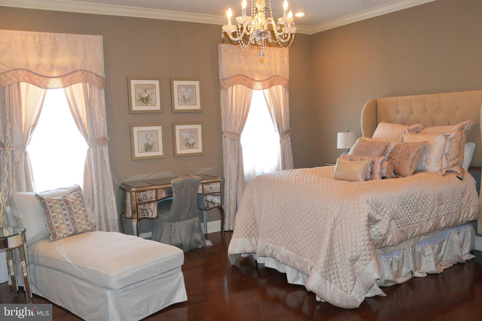 4511 Ridgetop Road Doylestown, PA 18902 - Photo 35 of 58 Gallery Image 35