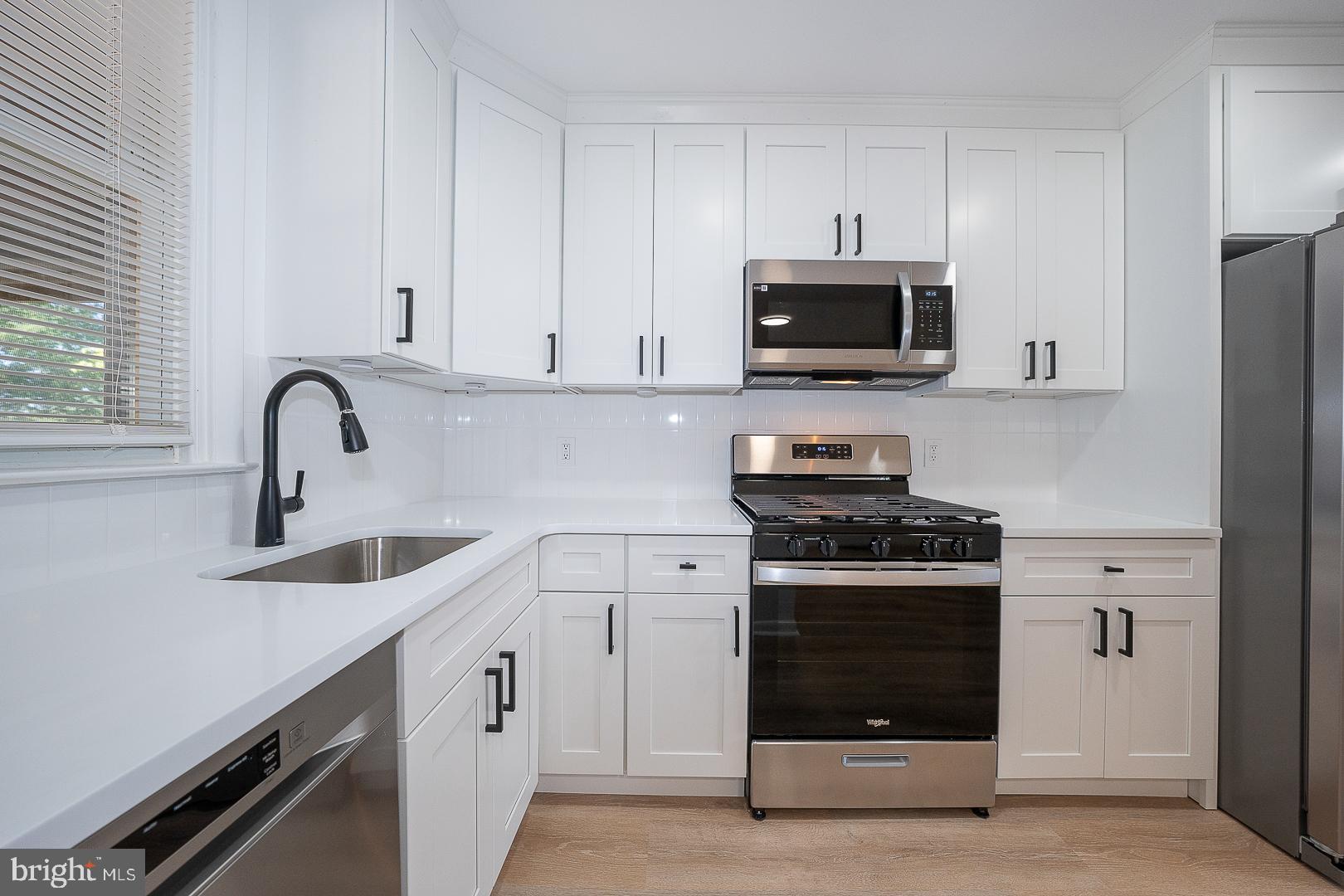 8602 Rugby Street Philadelphia, PA 19150 - Photo 7 of 22