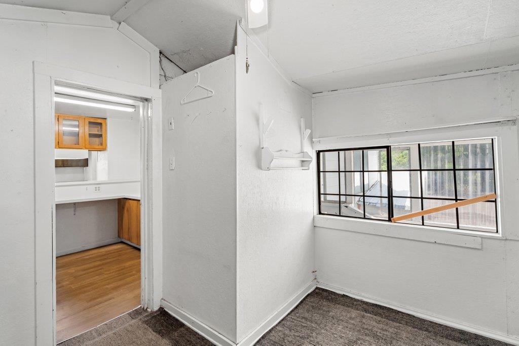 2218 West Tenth Avenue Spokane, WA 99224 - Photo 20 of 36