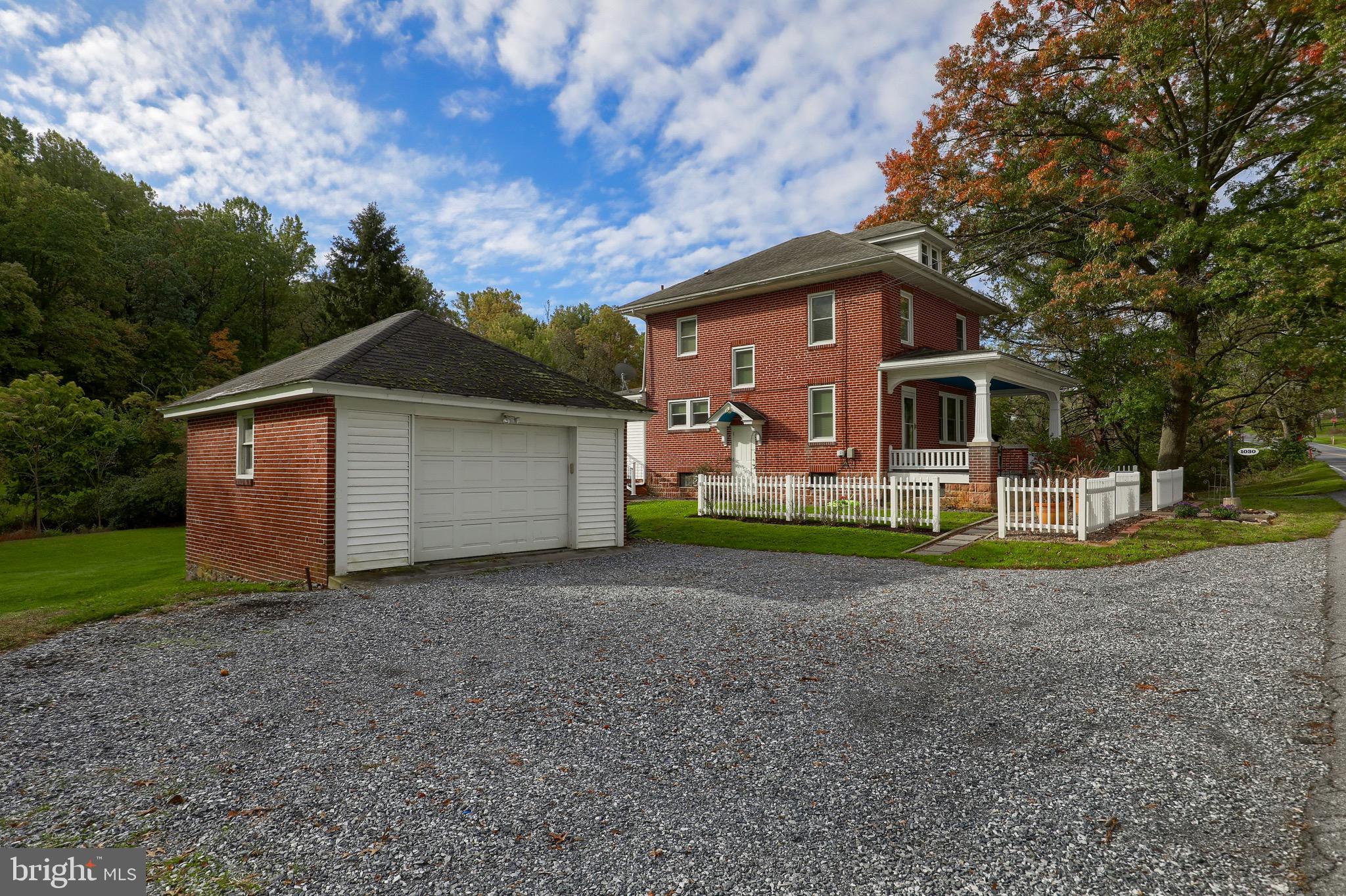 1030 Fritztown Road Reading, PA 19608 - Photo 3 of 67